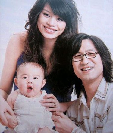 汪峰娶四任老婆，生三个女儿，最美的老婆却不是章子怡