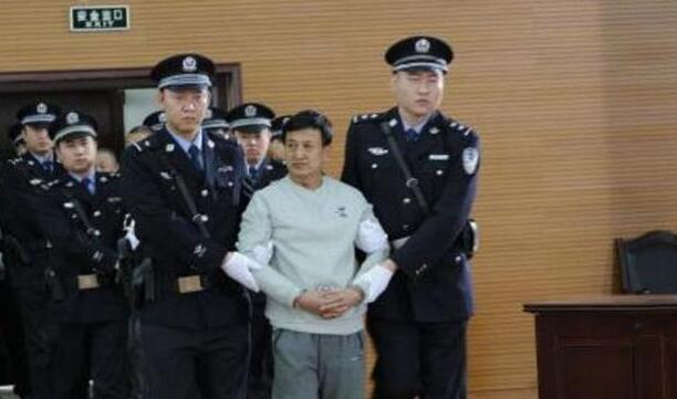 史上第一盗墓贼，比曹操还厉害，若没死秦始皇陵就会不保
