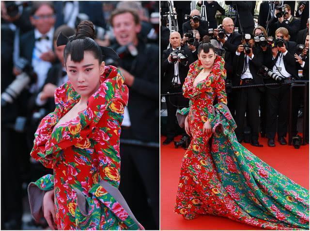 改良花棉袄也能时尚？大龄美女过年穿，回忆年代感倍棒