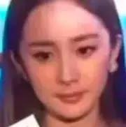 “江玉燕”的扮演者如今竟然完全认不出，她们何为要整成蜡像脸？