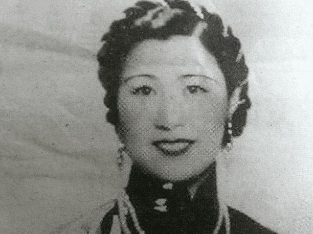 20世纪上海名媛：外号“爱的花”，二婚嫁顾维钧，112岁优雅离世