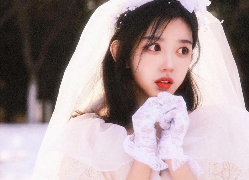 女生说好无聊，该怎么回复？