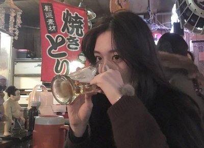 ​他家人都很喜欢我，可我还没告诉他我已经结婚了