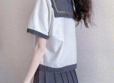 ​惹女孩子生气了怎么哄女孩子开心