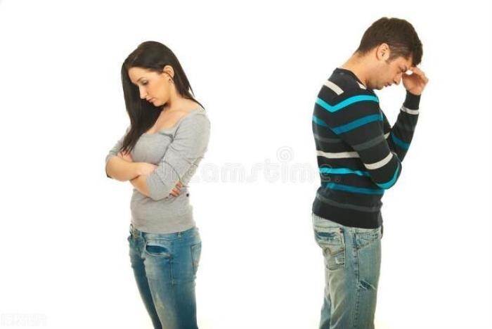 女人铁了心要离婚的心理（什么情况下女人会提出离婚）