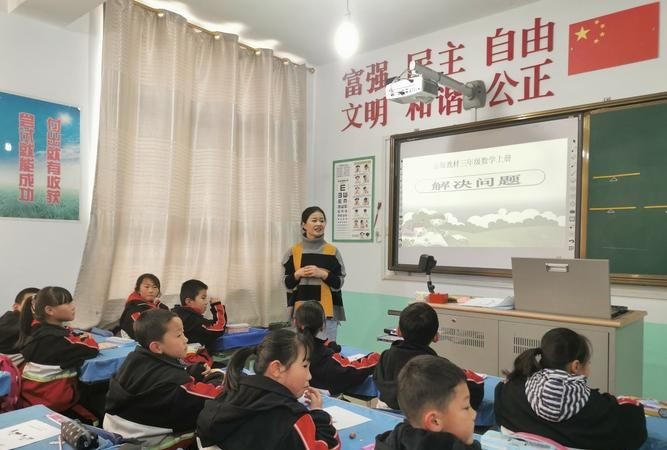 黎明即起孜孜为善什么意思