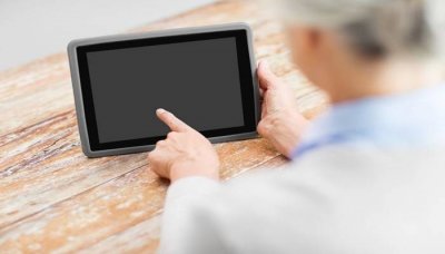 ​苹果电脑开机黑屏无法唤醒 macbook黑屏无法唤醒怎么办