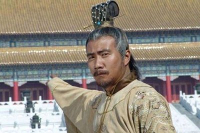​朱元璋称帝之后,是怎样对待当初欺负自己的地主的?
