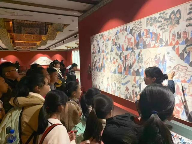 历史上第一个发现敦煌莫高窟的人（解密敦煌故事穿越千年）(3)