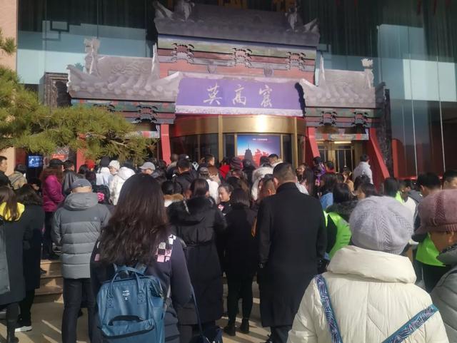 历史上第一个发现敦煌莫高窟的人（解密敦煌故事穿越千年）(2)