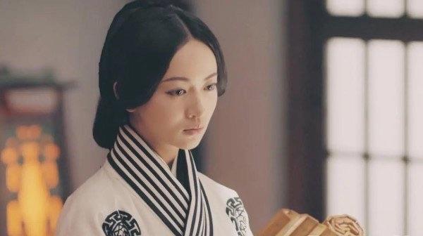 历史李皓镧历史简介（秦始皇嬴政的母亲因为出众的美貌被吕不韦看上）  3
