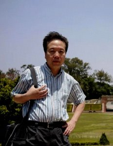 ​69岁的历史学家茅海建“性骚扰”获刑7个月。