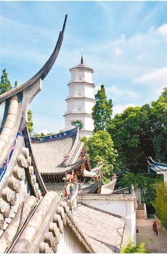 第三天：武夷山-鼓浪屿-永泰白塔岛-漳州漳州古城（漳州古城)-三坊七巷-厦门