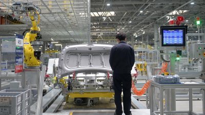 ​燃油车厂低价甩卖，难寻“接盘侠”