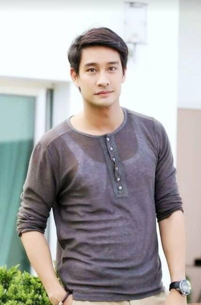 泰国最具人气男星（5位泰国娱乐圈的成熟型男）(4)