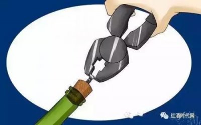 ​不用开瓶器怎么开红酒木塞(不用开瓶器怎么开红酒瓶)