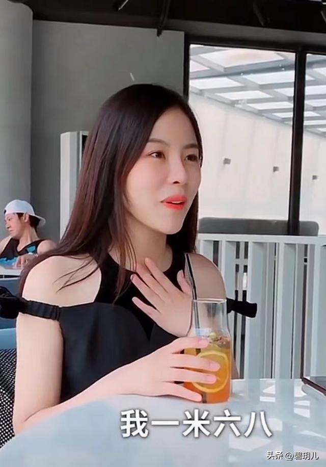 祝晓晗身高有多高 26岁山东姑娘祝晓晗(24)