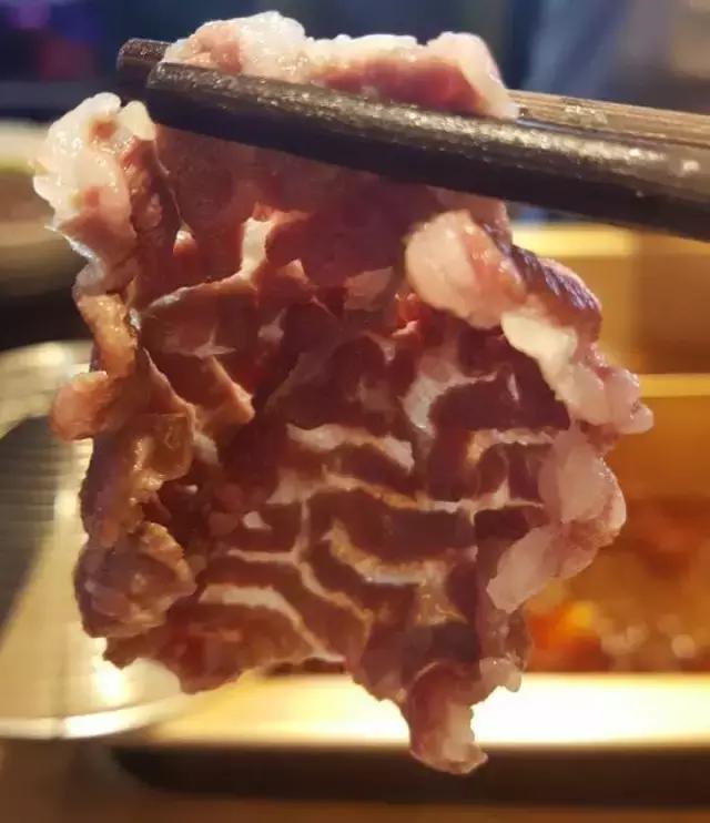 北京比较好吃的火锅店排名（太拽了这家开在京城）(30)