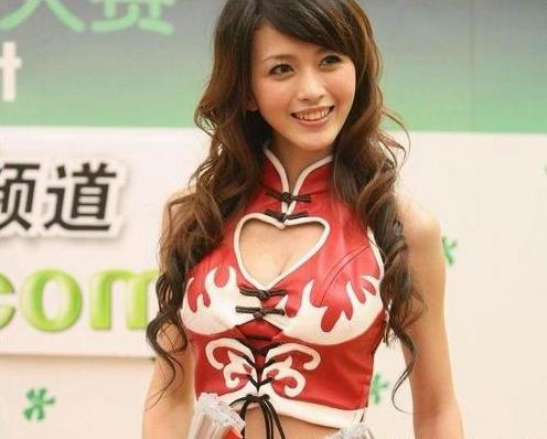 上海chinajoy展台美女（历届ChinaJoy最美ShowGirl大赏组图）(61)