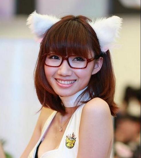 上海chinajoy展台美女（历届ChinaJoy最美ShowGirl大赏组图）(29)