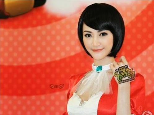 上海chinajoy展台美女（历届ChinaJoy最美ShowGirl大赏组图）(52)