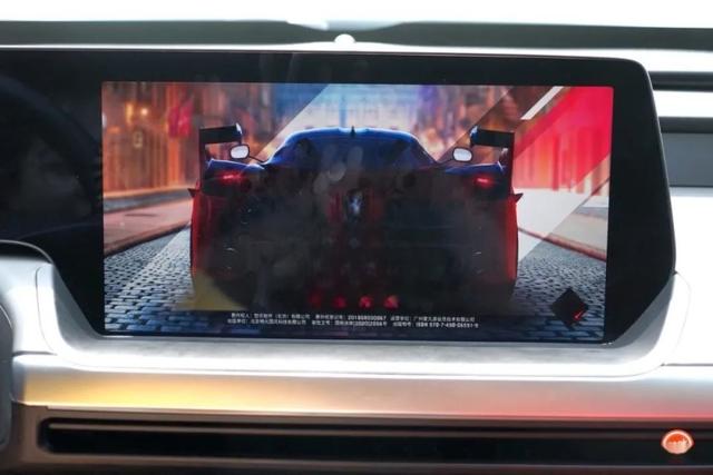 小鹏 P7 车机系统评测：它其实还可以变得更好-