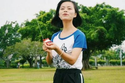 ​马云究竟有几个孩子 马云女儿马雪照片真假