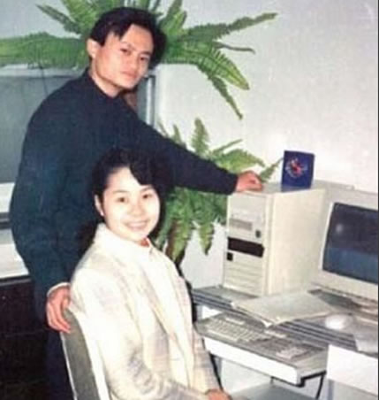 马云究竟有几个孩子 马云女儿马雪照片真假