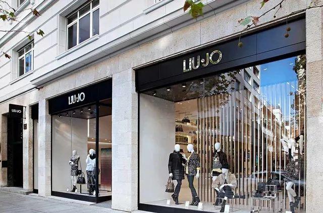 意大利的五大奢侈品牌（你必须知道的20个意大利经典品牌）(8)