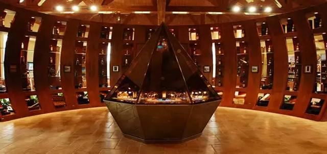 大连海边城堡介绍(除了西虹市的这个城堡)(8)