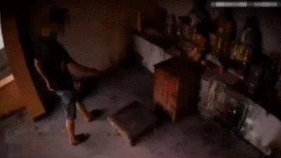 ​男子偷功德箱钱，还称：菩萨同意的，她给我比了“ OK ”