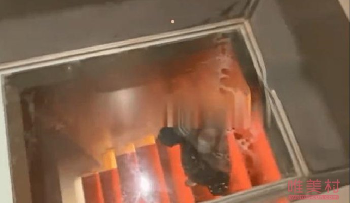 民宿惊险透明底浴缸 真的不敢用