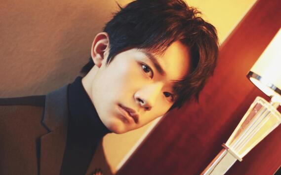 霍金斯的全过程死亡预言 伴随着恐怖的音乐声