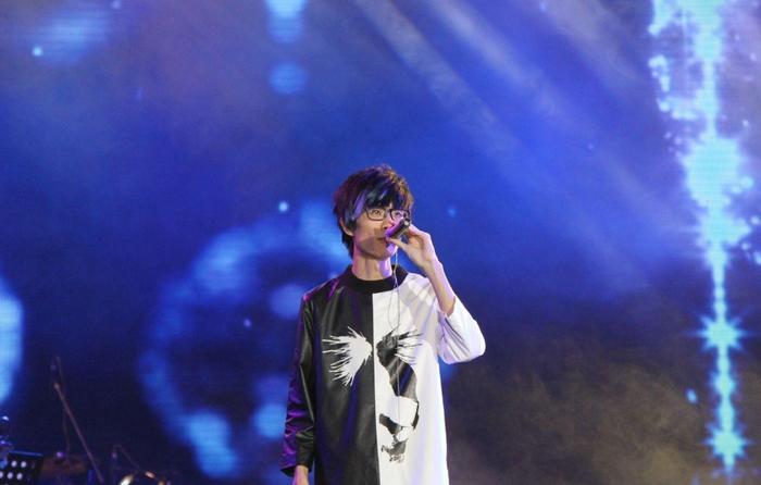 许嵩:他不在江湖,江湖却始终有他的传说