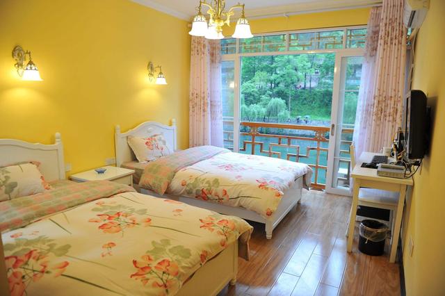 凤凰古城推荐的游玩攻略(凤凰古城最全旅游攻略)(8)