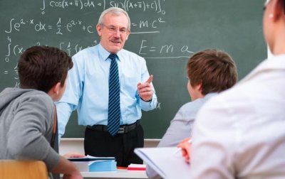 ​虽然都是“副”，但副主席、副市长、副教授的英文表达完全不同！