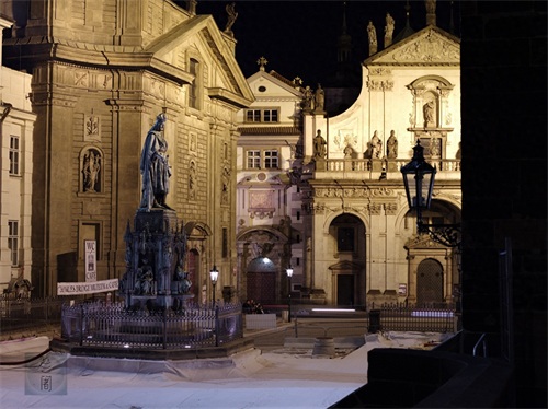 拥有千年历史的城市布拉格,号称“千塔之城”