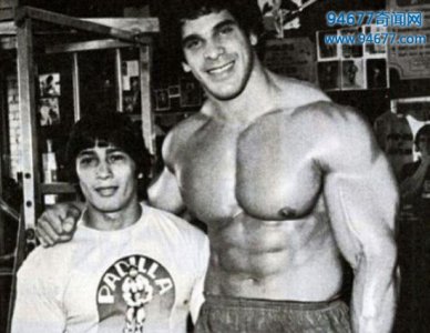 ​盘点5个世界上最壮的人，肌肉猛男胸肌比头还大