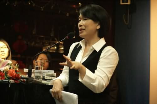 龙应台讲话 龙应台讲话