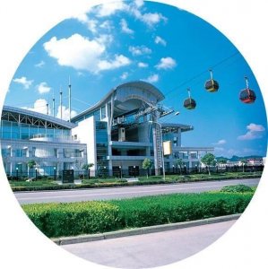 ​张家界天门山双程索道游览 C 线暂停开放，A、B 线可正常游览