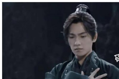 ​且试天下编剧是谁