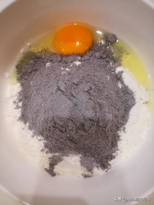 黑米5种最好吃的做法(营养早餐第172期黑米这样做)(13)