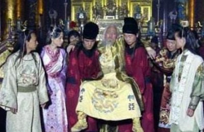 ​朱元璋临死前下令赐死所有妃子 朱元璋为何要那么做