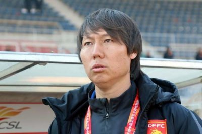 ​刚上任的国足主教练-李铁简介