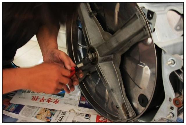 洗衣机常见故障维修大全图解(洗衣机的这5种常见故障)(2)