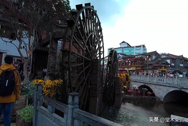 丽江古城在云南的哪里(位于云南玉龙雪山脚下)(3)