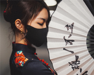 ​S11世界赛采访，为什么都只拍上半身？余霜道歉说出真正原因