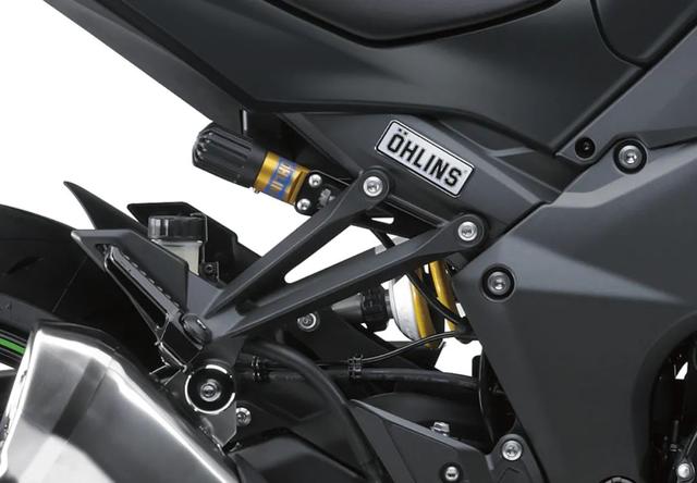 川崎z1000参数配置(川崎Z1000新款价格)