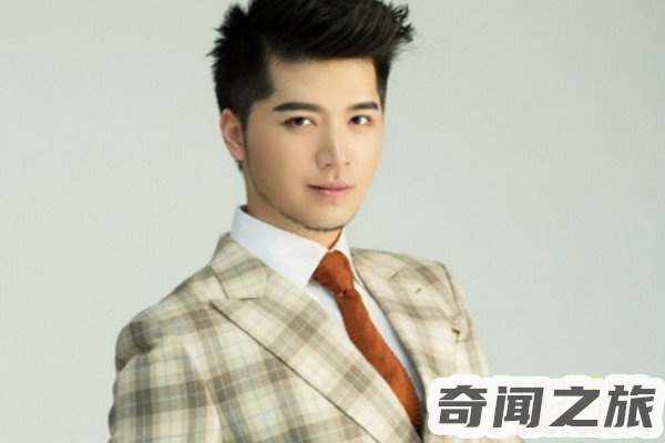 残疾明星有哪些(患上残疾的名人个个才华横溢)(2)_