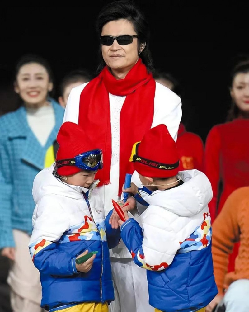 隔离完被亲妈拒门外(留学生隔离完被拒之门外)